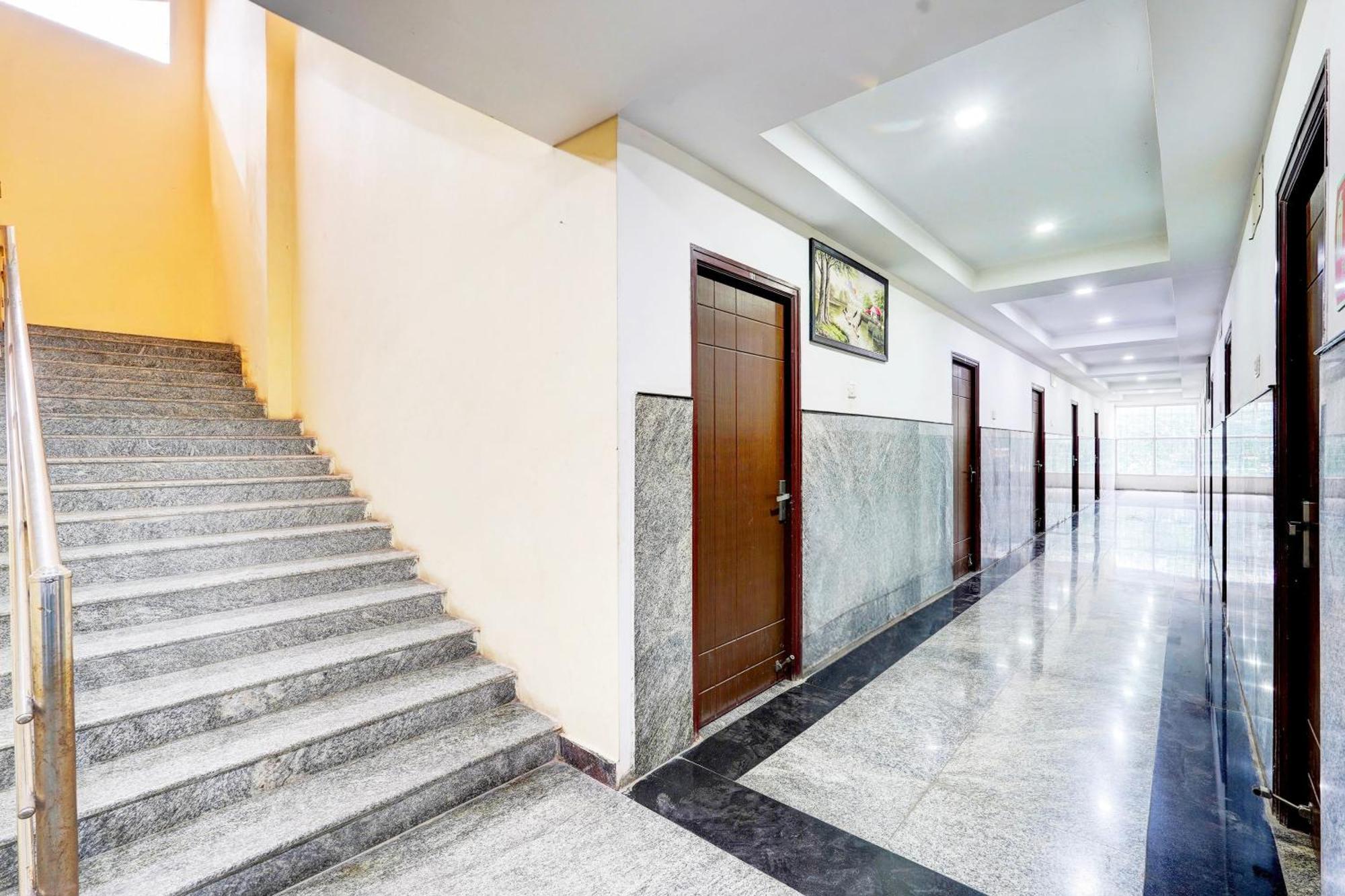 Hotel O Ambur Buitenkant foto